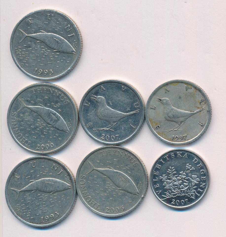 Лот монет Хорватии: 2,1 куна, 50 липа (7 шт.).